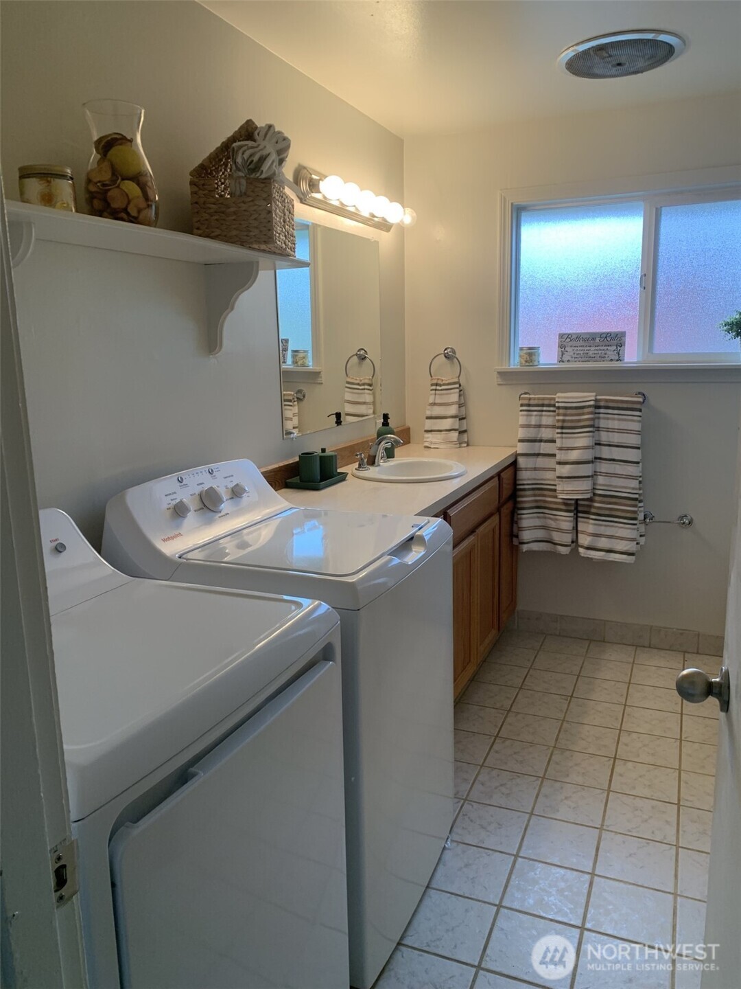 10211 SW Bank Road #A & B, Vashon, WA 98070