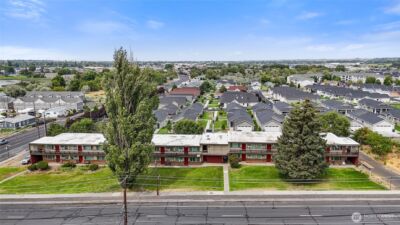 116 E Hill Avenue , Moses Lake, WA 98837 - Photo 2