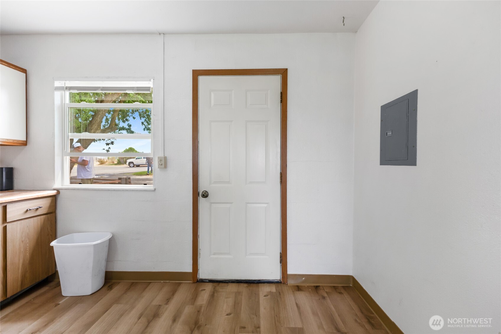 510 N Fig Street , Moses Lake, WA 98837