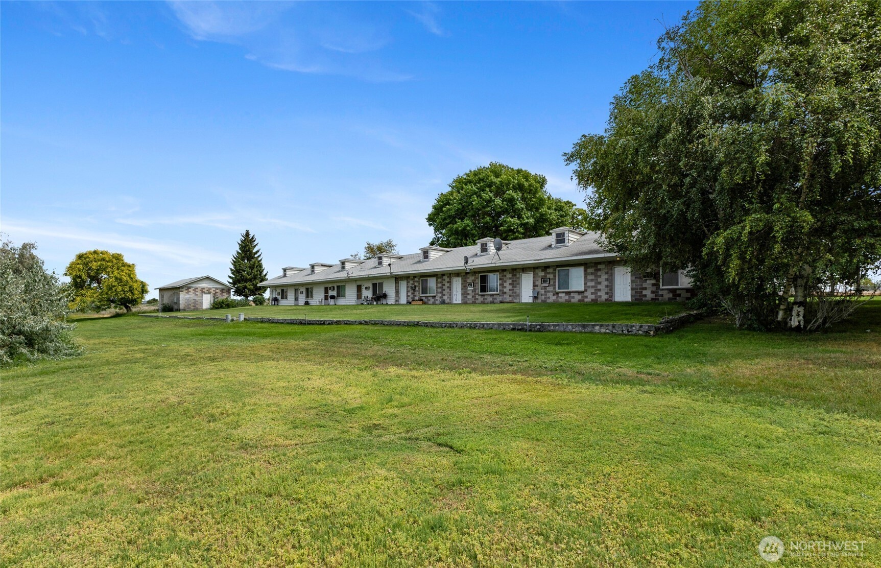 510 N Fig Street , Moses Lake, WA 98837