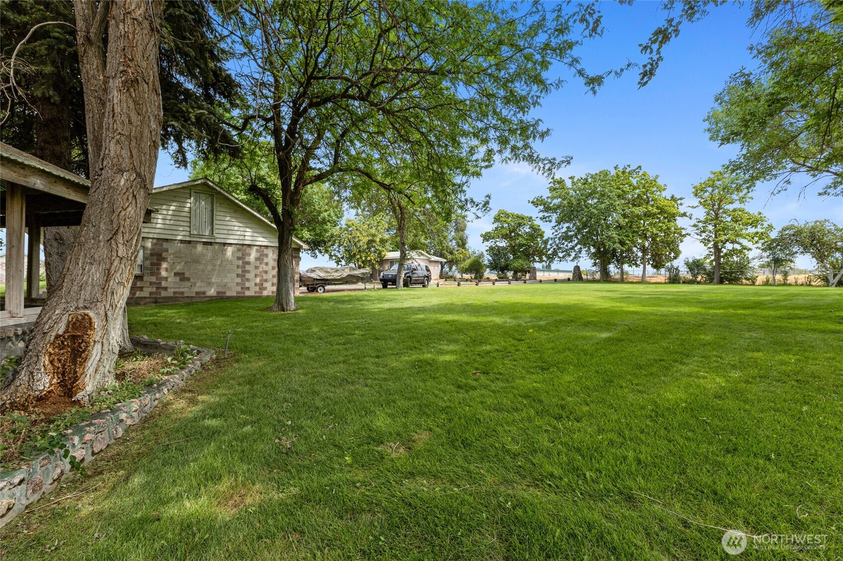 510 N Fig Street , Moses Lake, WA 98837