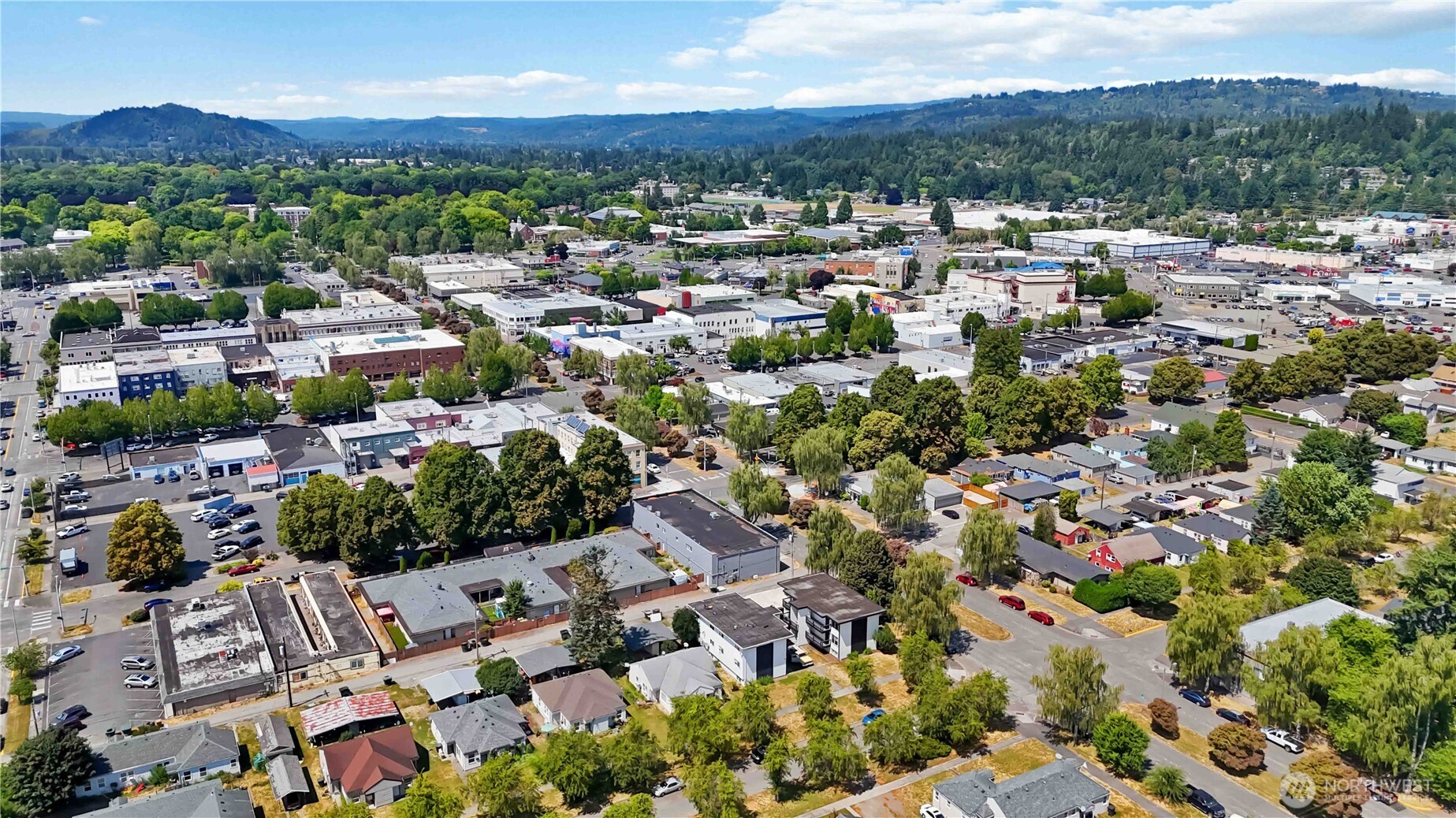 1337 10th Avenue , Longview, WA 98632
