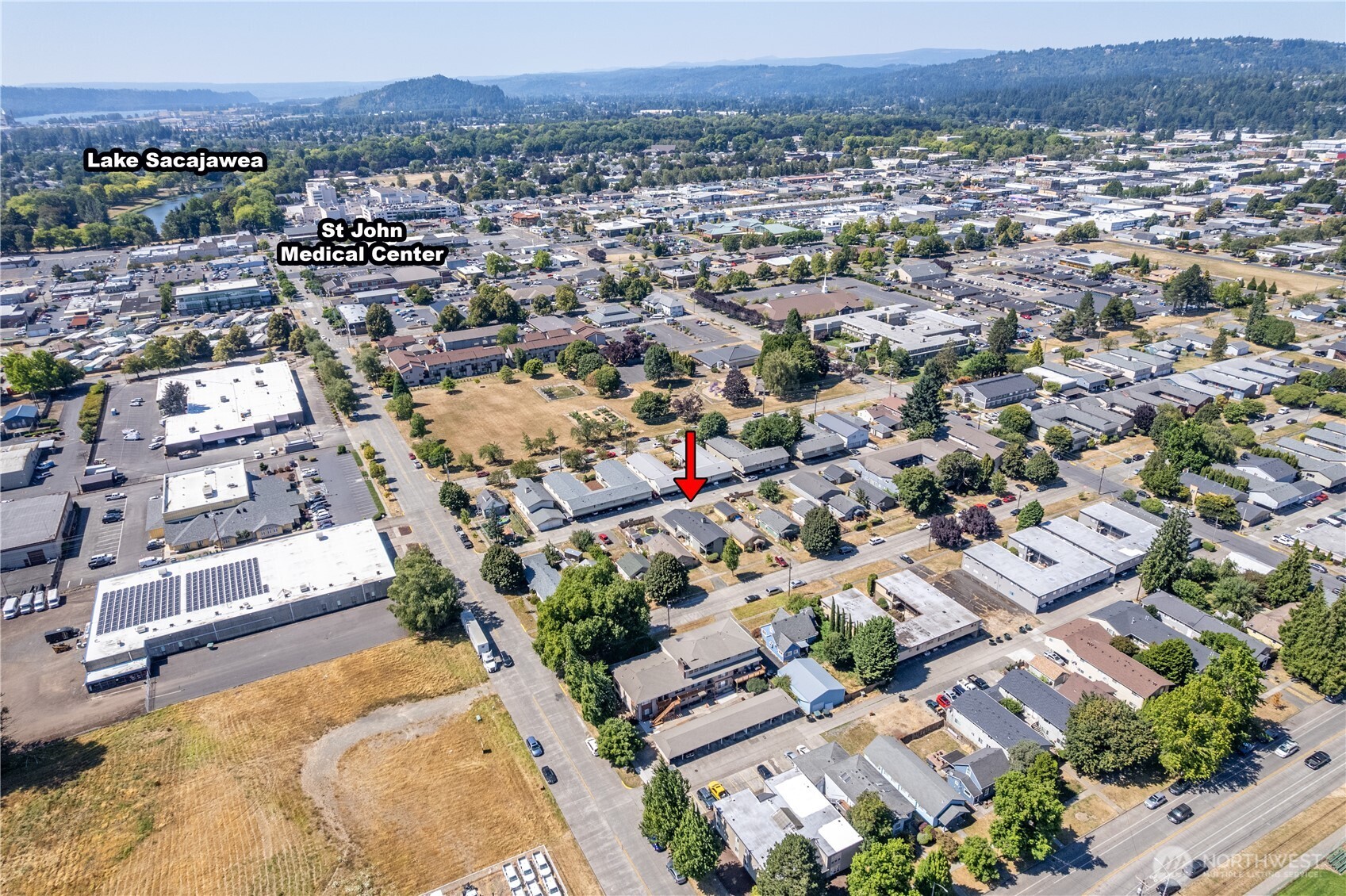 823 8th Avenue , Longview, WA 98632