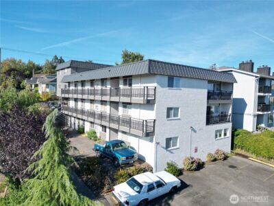 1002 N J Street , Tacoma, WA 98403