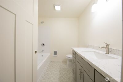 301 S 82nd Street , Tacoma, WA 98408 - Photo 11
