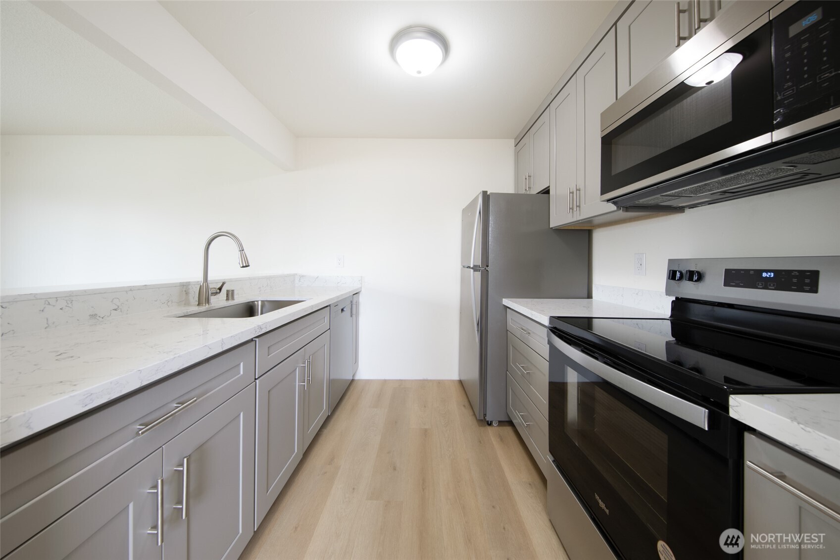 301 S 82nd Street , Tacoma, WA 98408