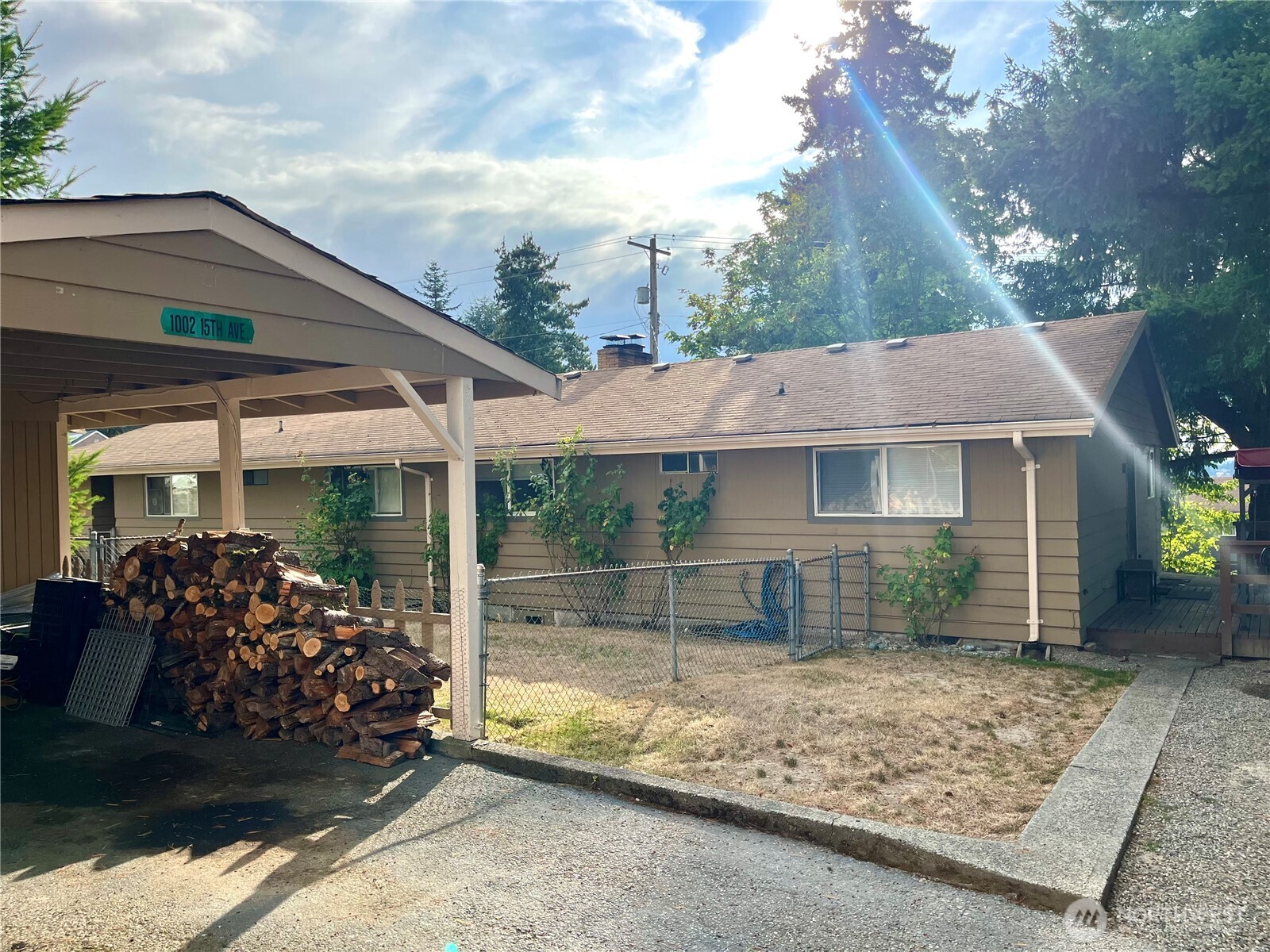 1004 15th Avenue , Milton, WA 98354