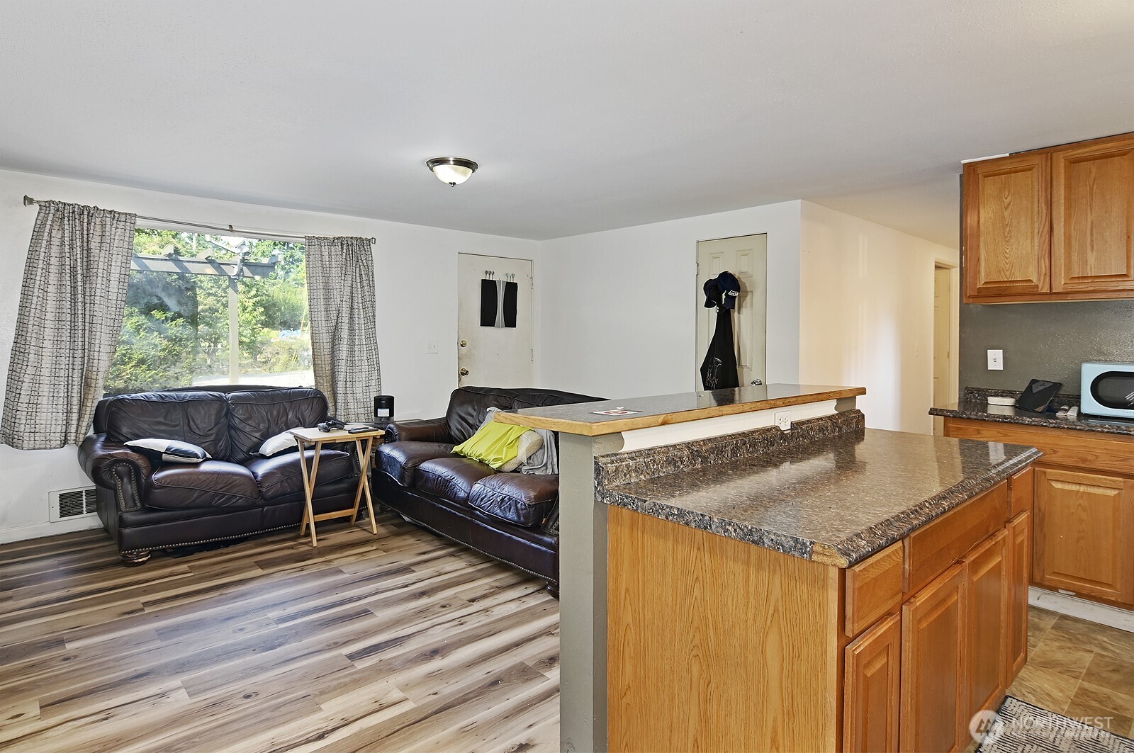 15002 4th Avenue S, Burien, WA 98148