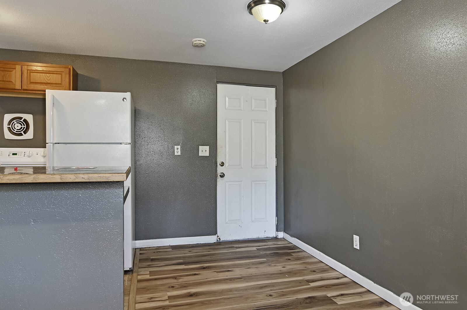 15002 4th Avenue S, Burien, WA 98148