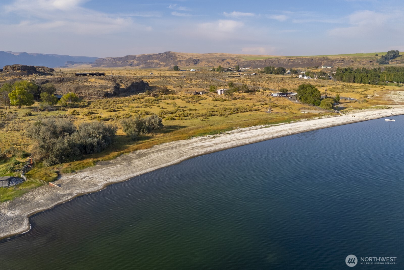 605 NW 23rd Road , Soap Lake, WA 98851