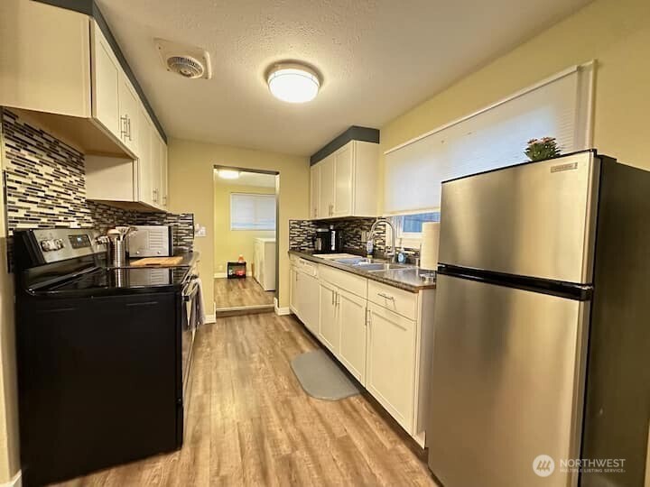 10653 10655 22nd Place S, Seattle, WA 98168