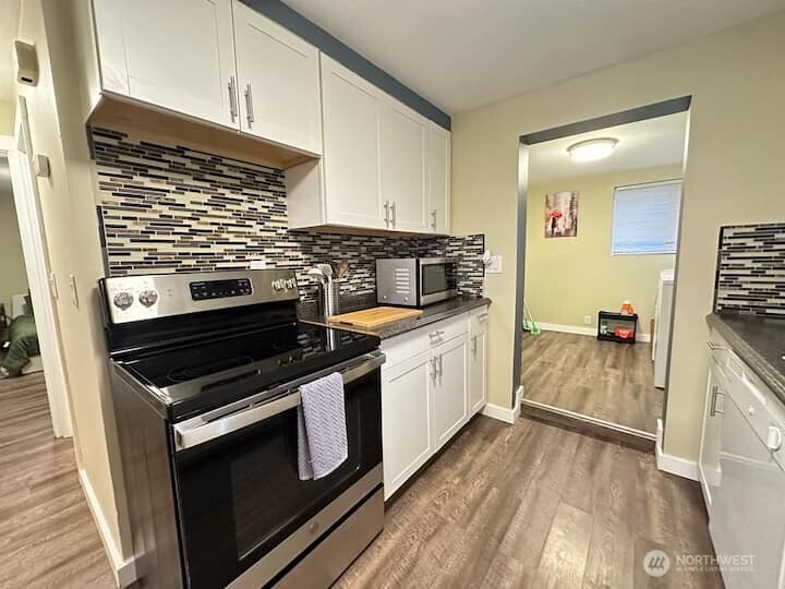 10653 10655 22nd Place S, Seattle, WA 98168