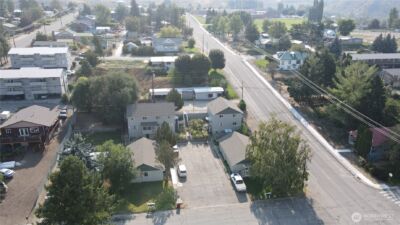 319 S Tonasket Avenue , Tonasket, WA 98855