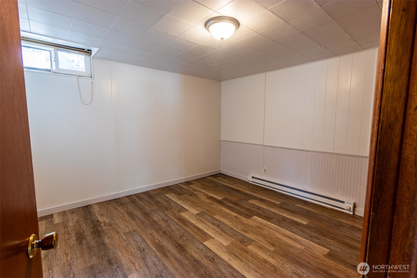 319 S Tonasket Avenue , Tonasket, WA 98855