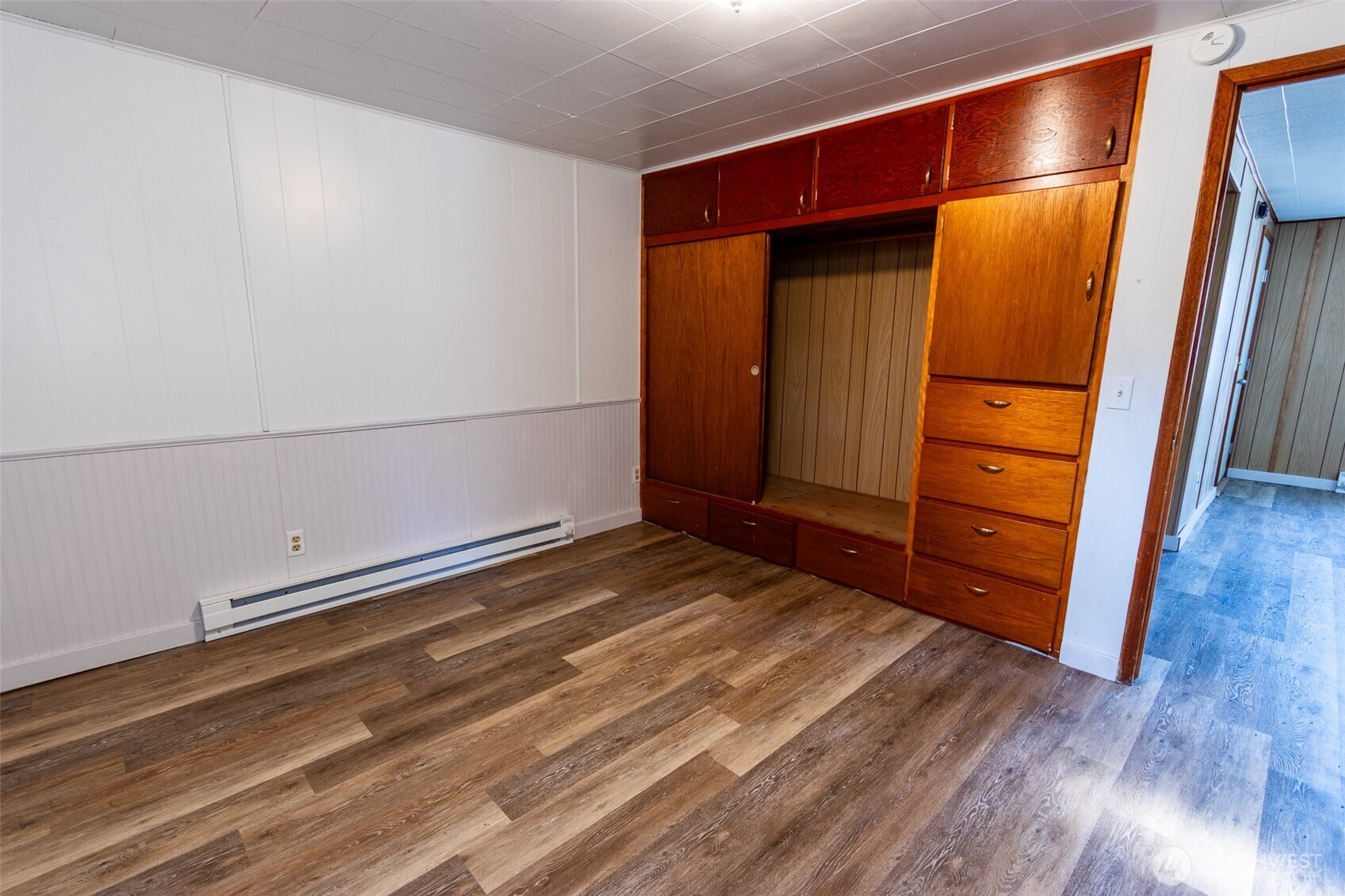 319 S Tonasket Avenue , Tonasket, WA 98855