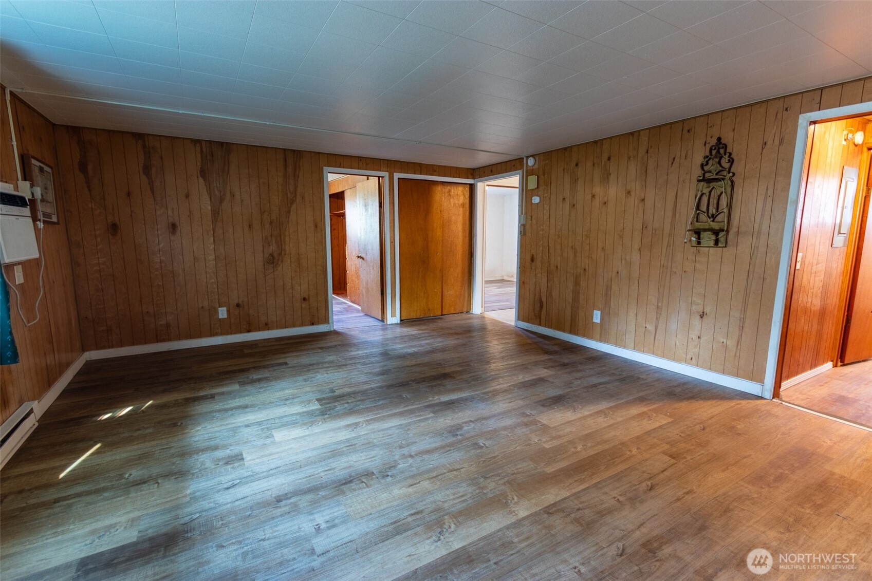 319 S Tonasket Avenue , Tonasket, WA 98855