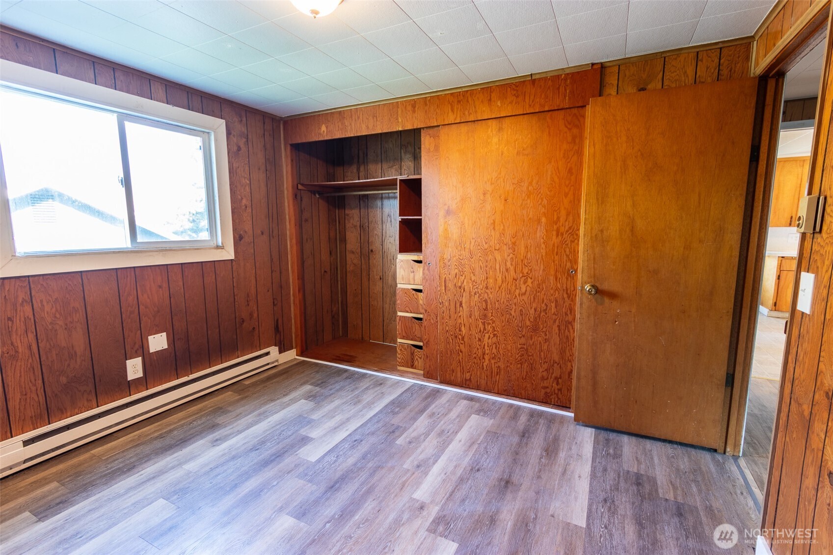 319 S Tonasket Avenue , Tonasket, WA 98855