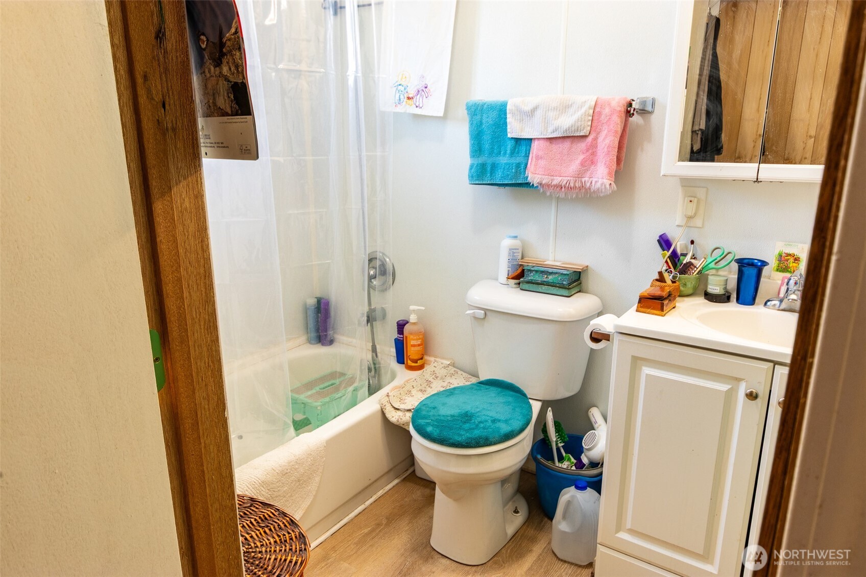 319 S Tonasket Avenue , Tonasket, WA 98855