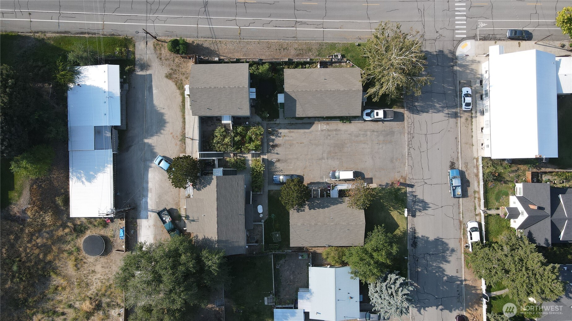 319 S Tonasket Avenue , Tonasket, WA 98855