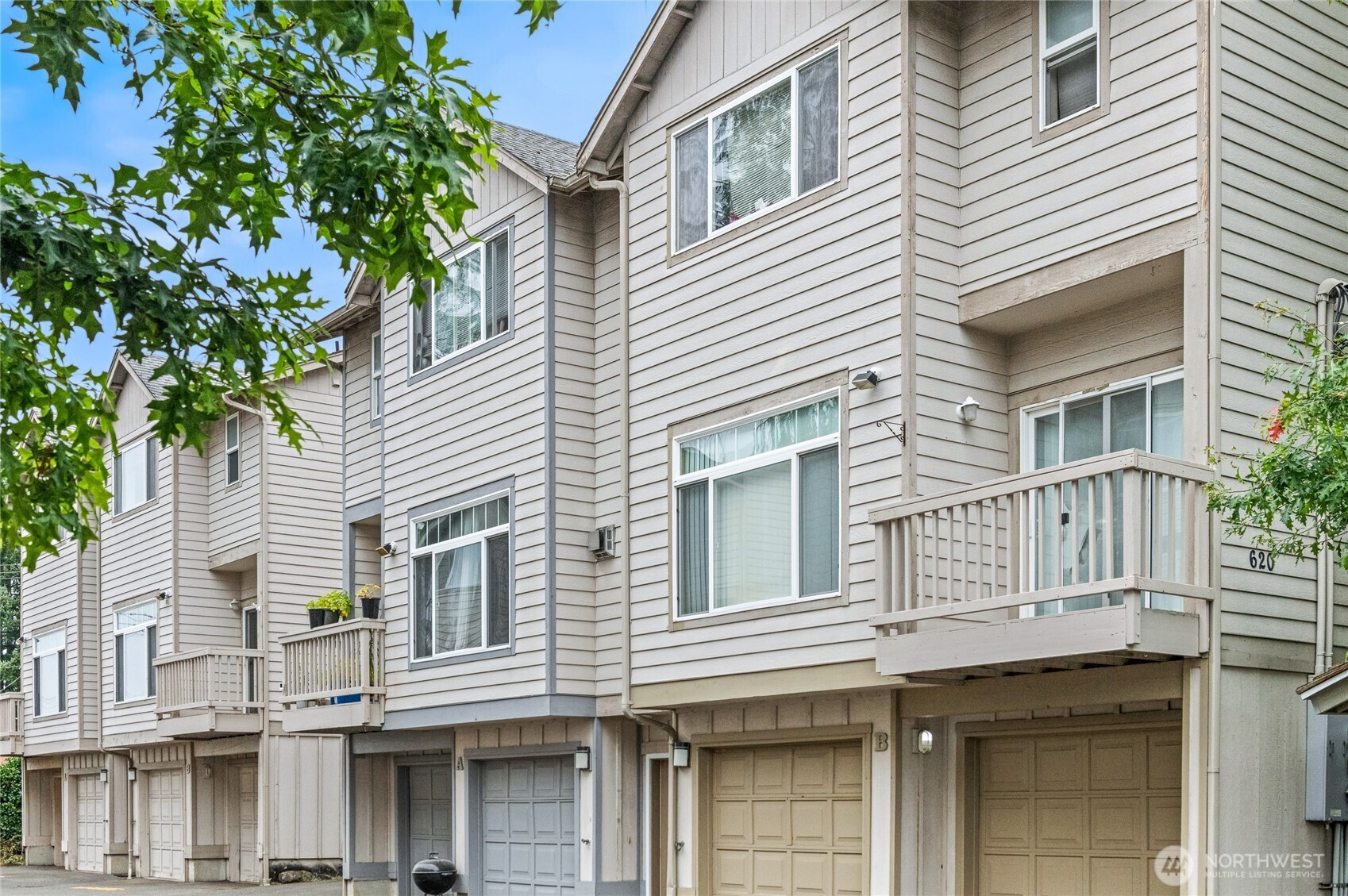 620 SW 155th Street , Burien, WA 98166