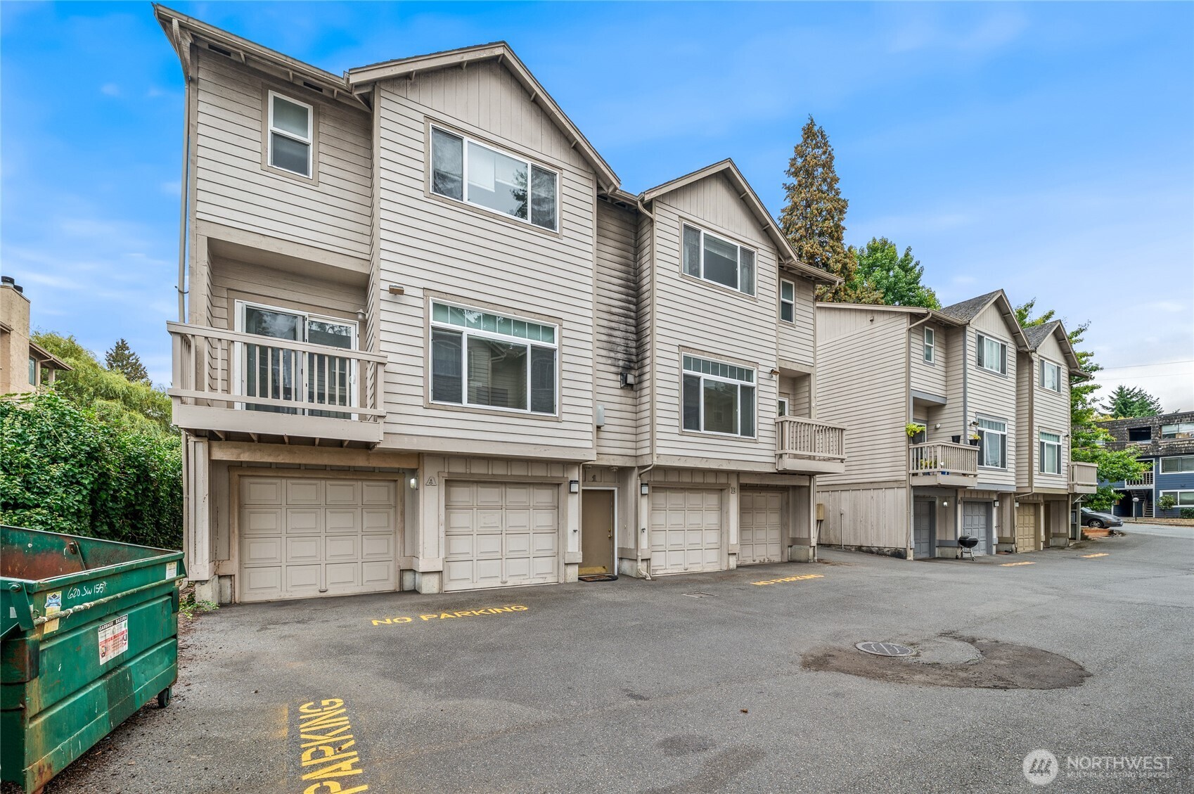 620 SW 155th Street , Burien, WA 98166