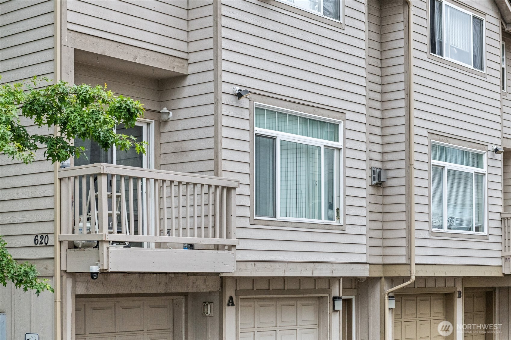 620 SW 155th Street , Burien, WA 98166