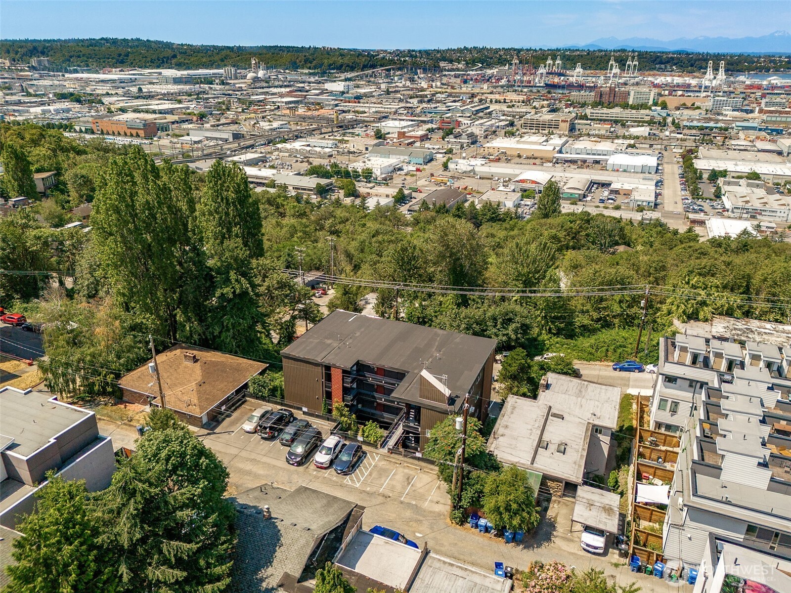 2414 13th Avenue S, Seattle, WA 98144