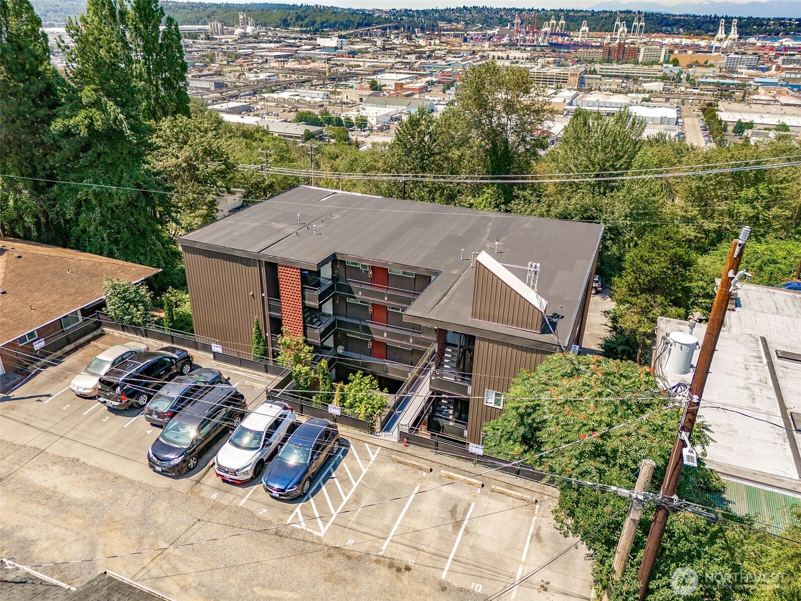 2414 13th Avenue S, Seattle, WA 98144