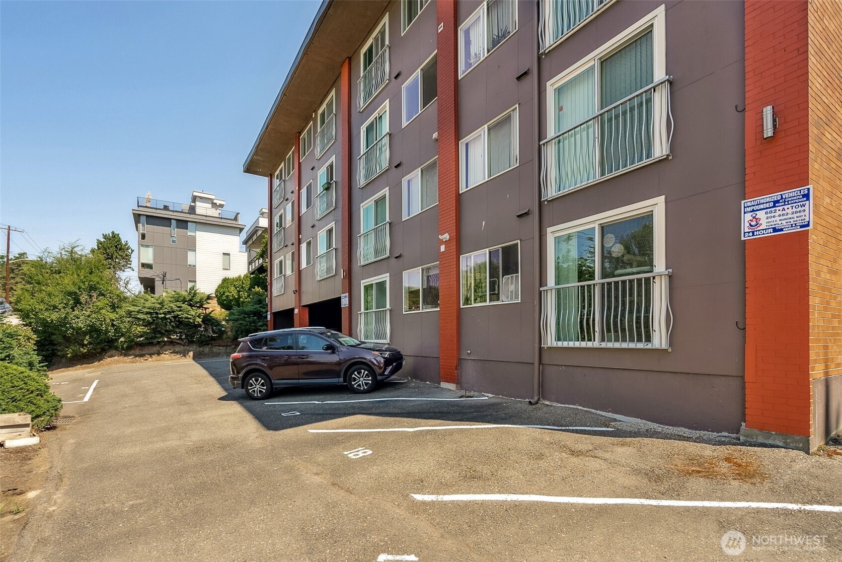 2414 13th Avenue S, Seattle, WA 98144