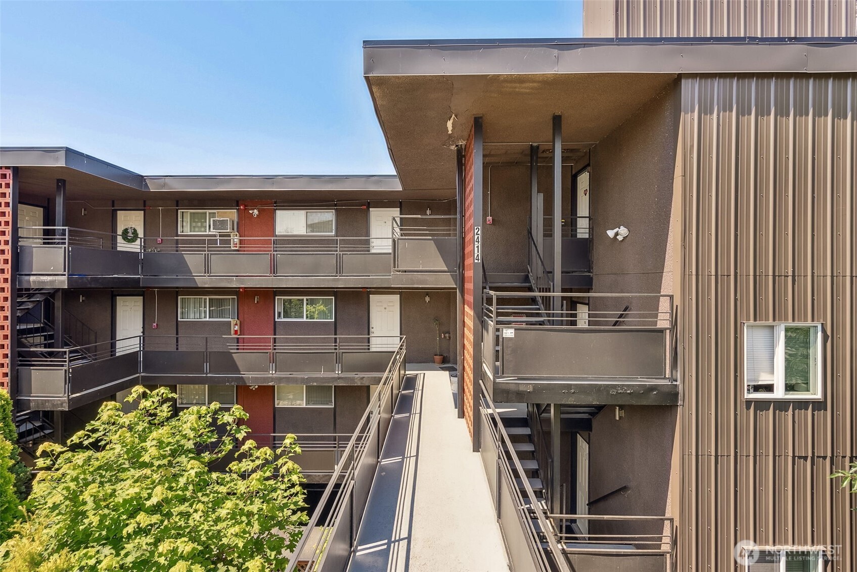 2414 13th Avenue S, Seattle, WA 98144