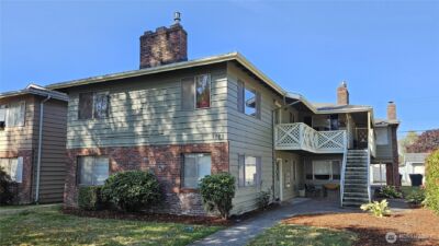 1023 16th Avenue , Longview, WA 98632