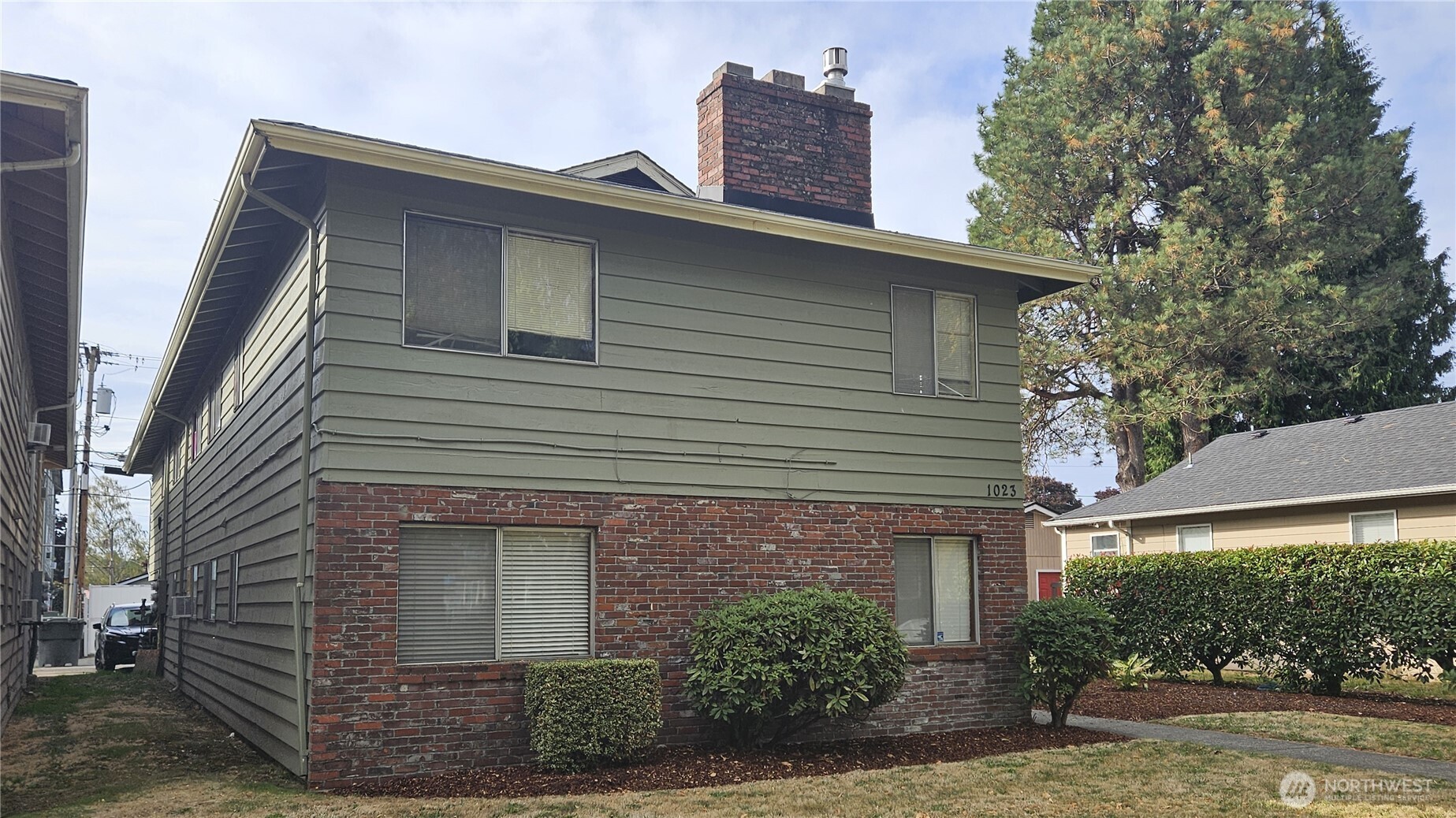 1023 16th Avenue , Longview, WA 98632