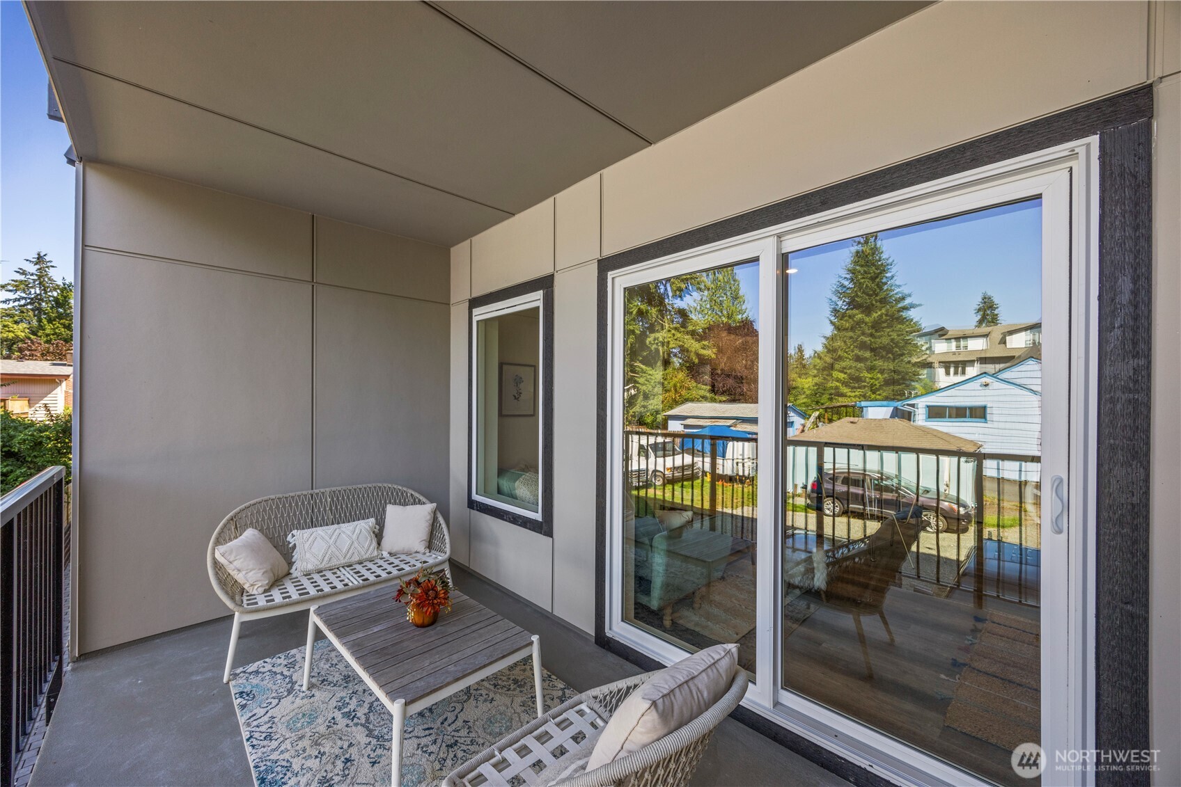 2152 N 185th Street , Shoreline, WA 98133