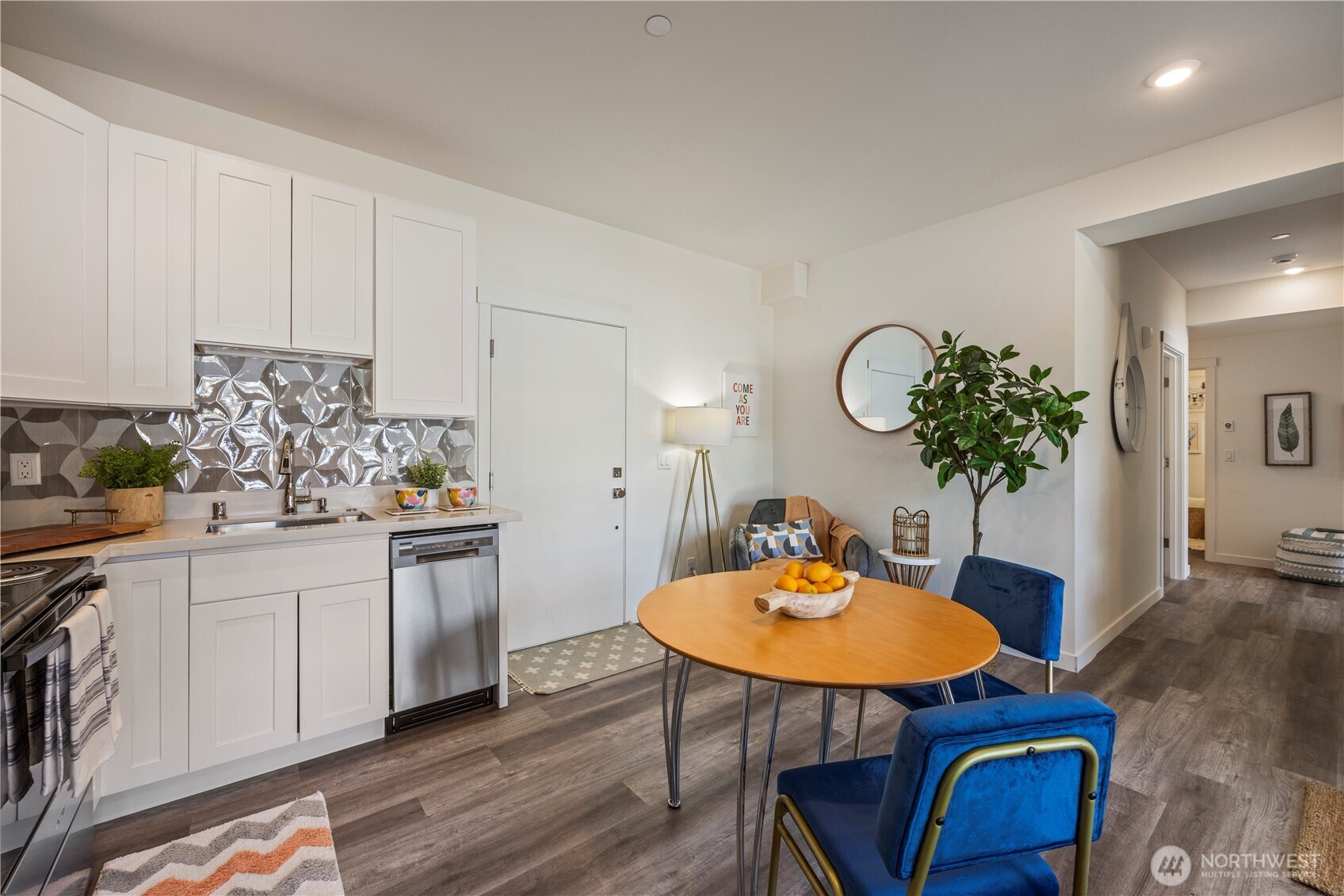 2152 N 185th Street , Shoreline, WA 98133