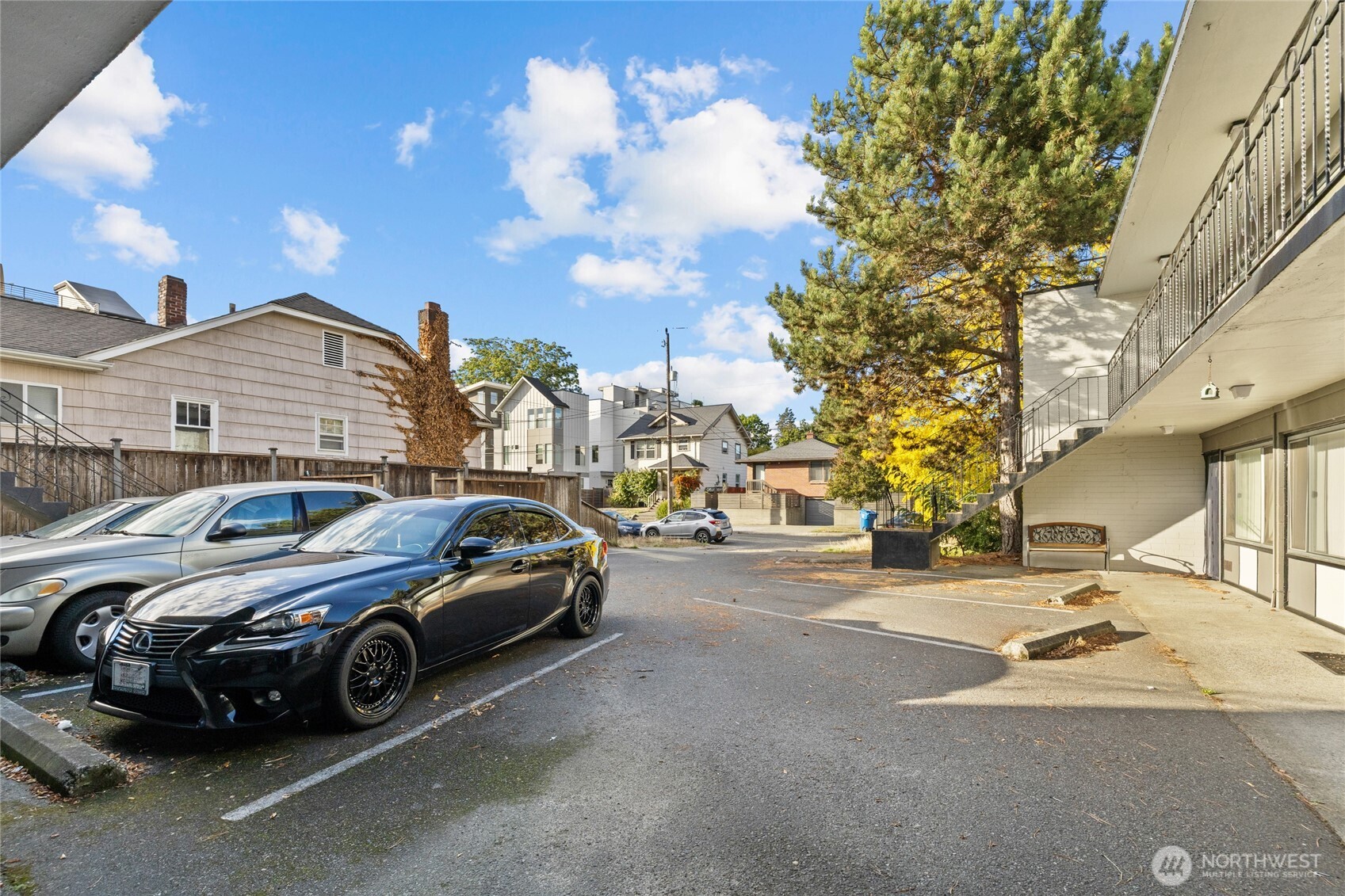 801 NW 54th Street , Seattle, WA 98107