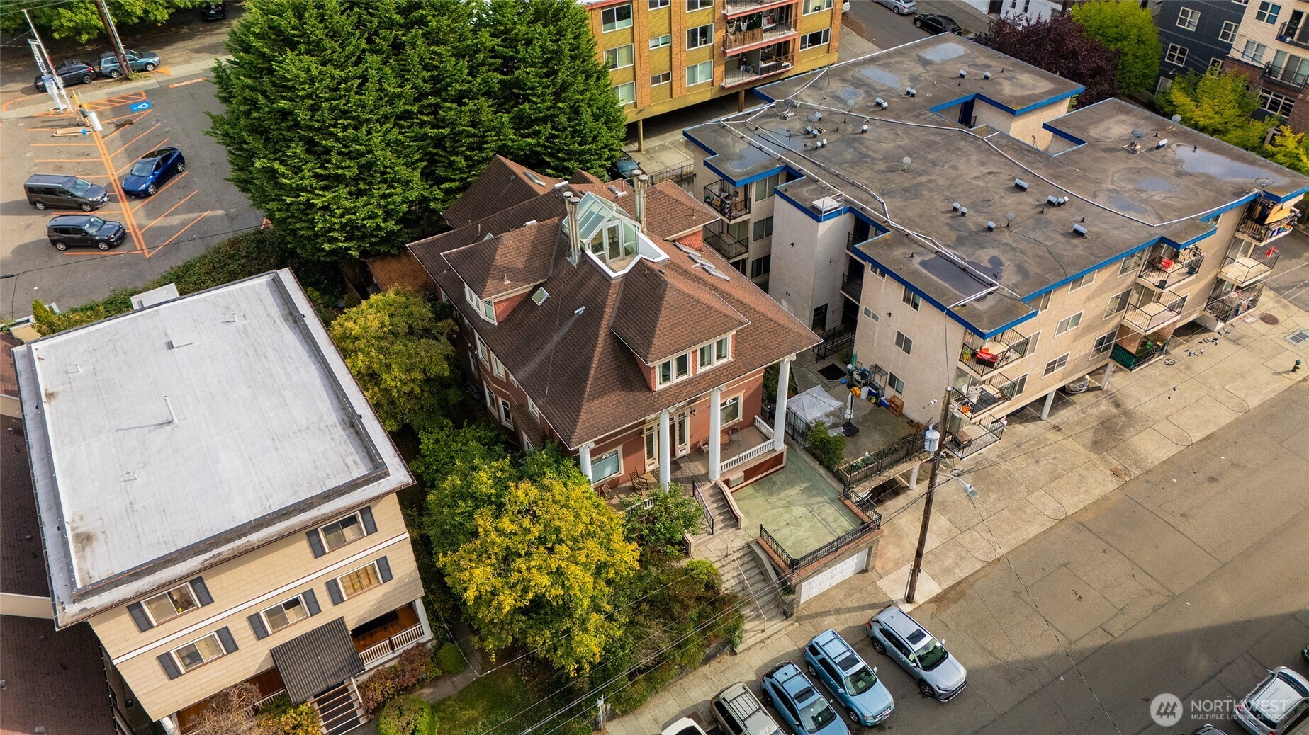 1712 Belmont Avenue , Seattle, WA 98122