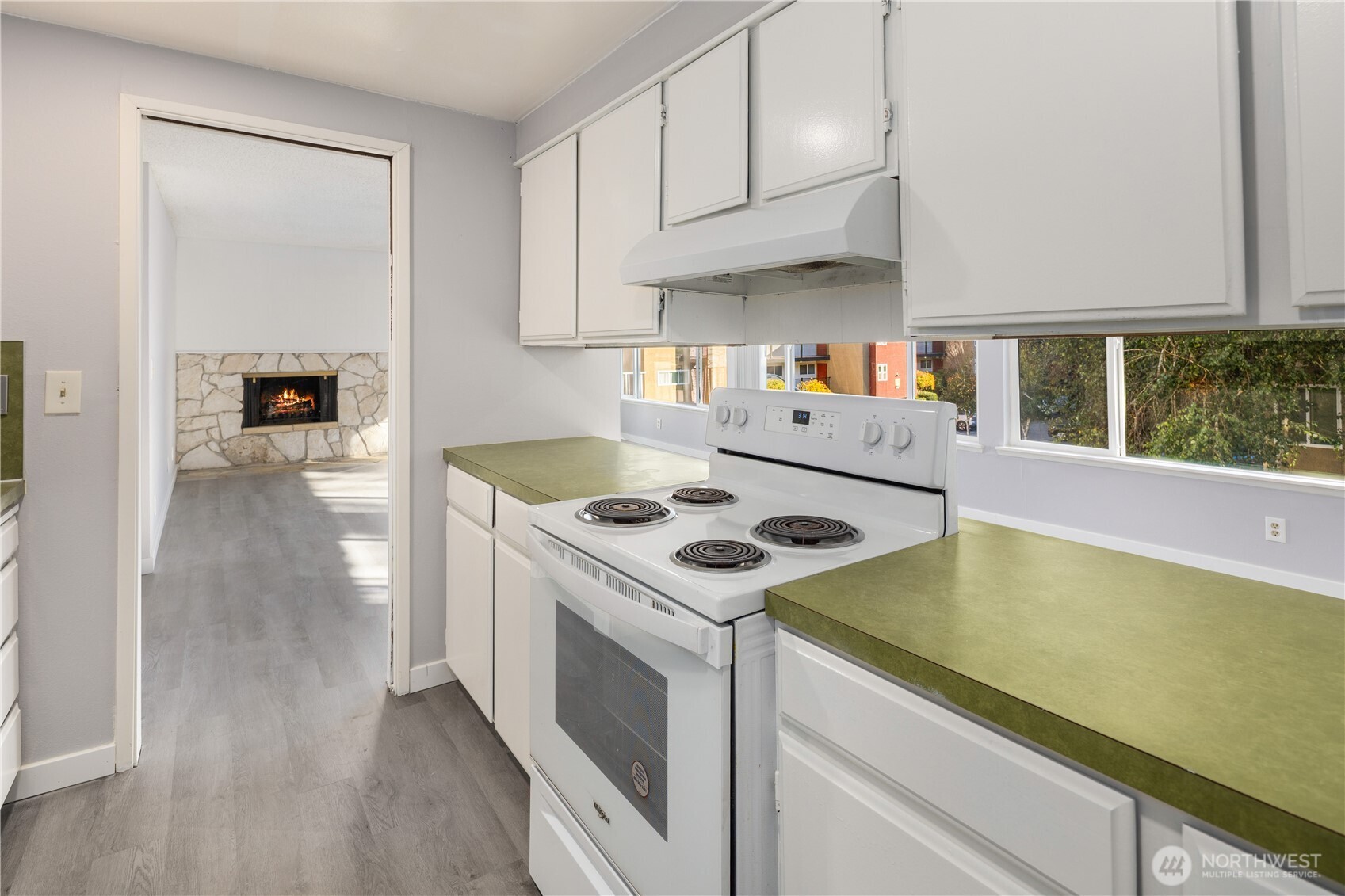 3600 25th Avenue W, Seattle, WA 98199