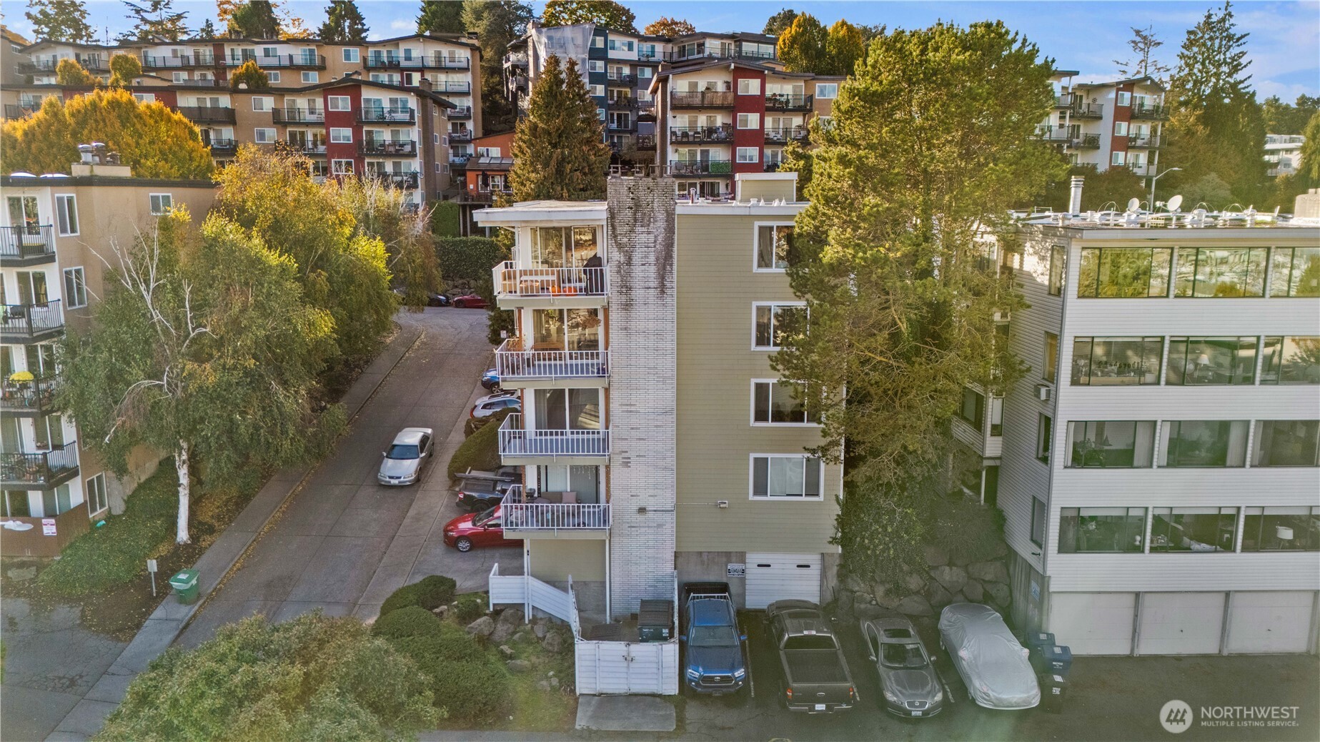 3600 25th Avenue W, Seattle, WA 98199