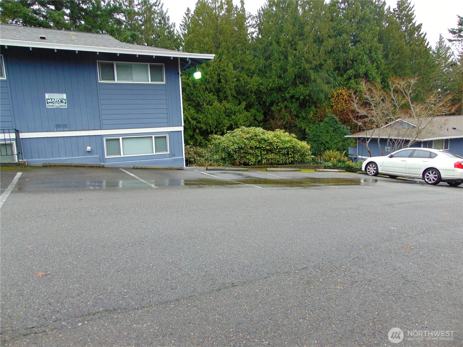 303 Poppy Road , Bothell, WA 98012