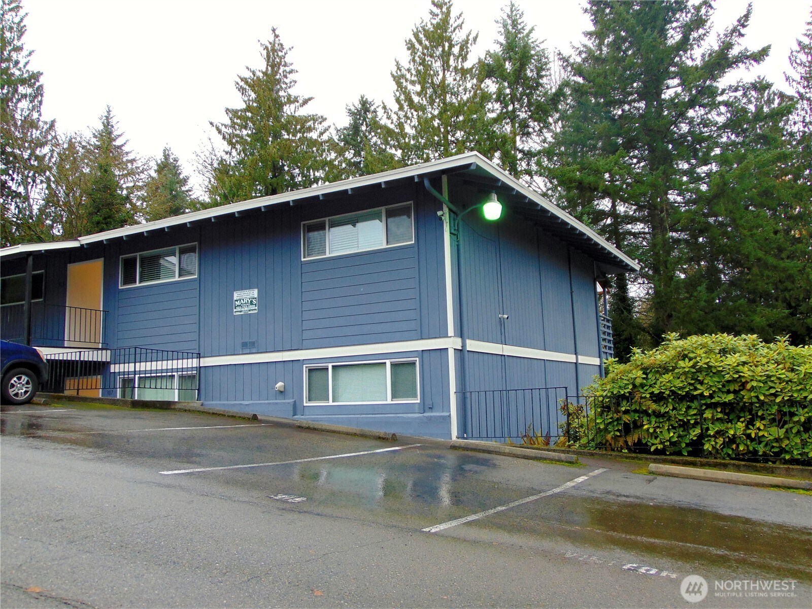 303 Poppy Road , Bothell, WA 98012