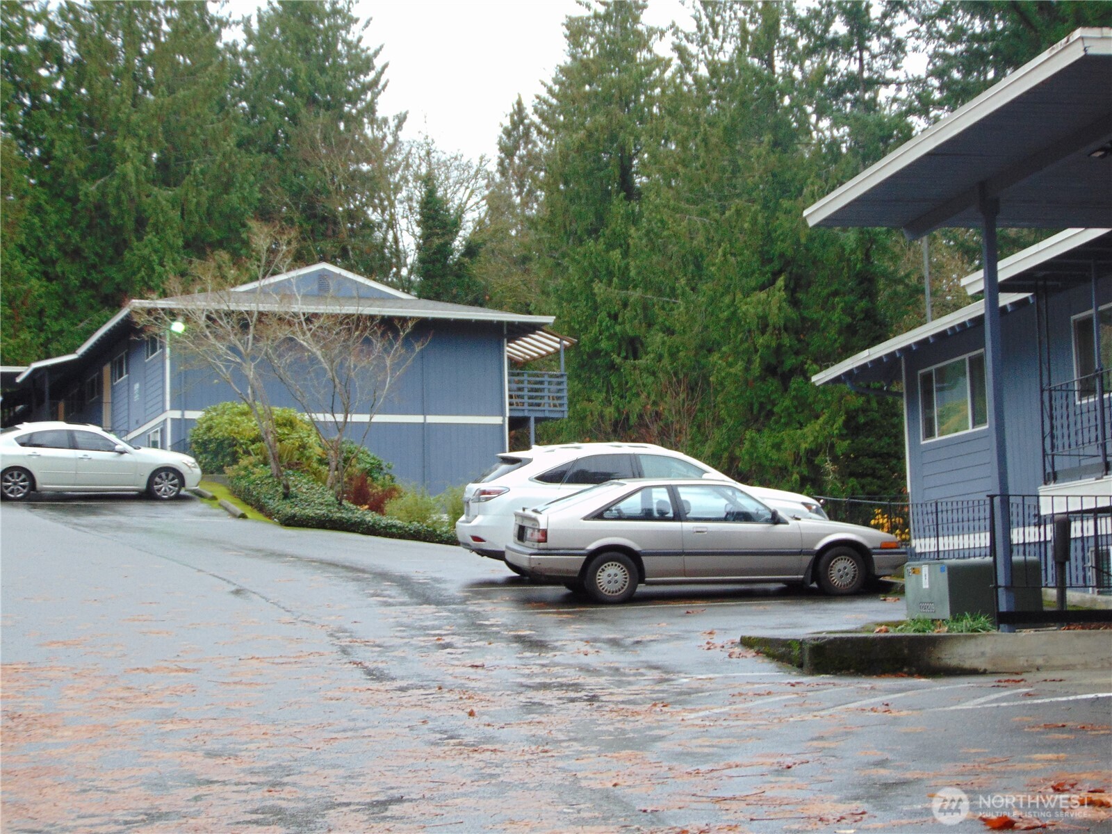 303 Poppy Road , Bothell, WA 98012
