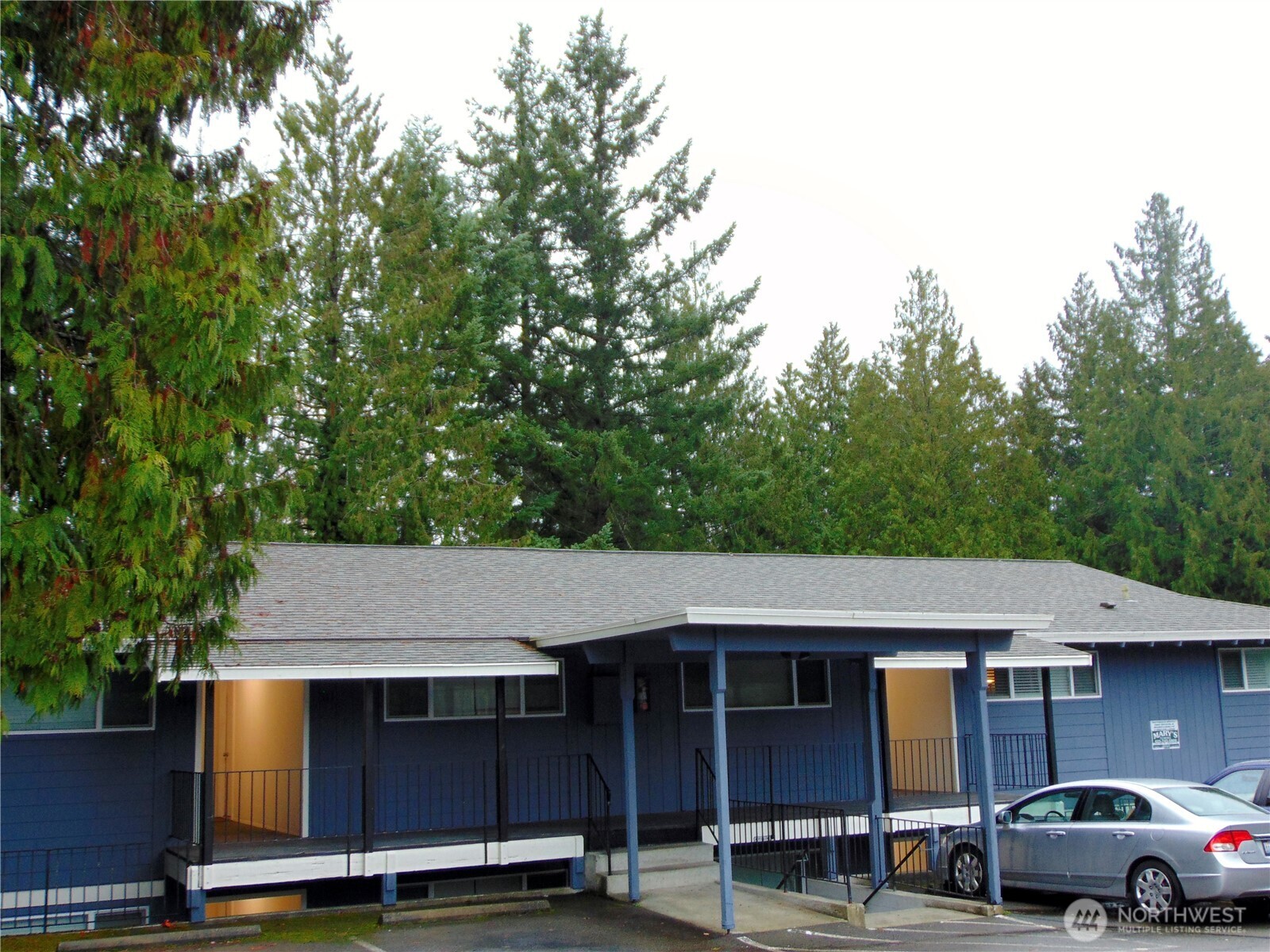 303 Poppy Road , Bothell, WA 98012