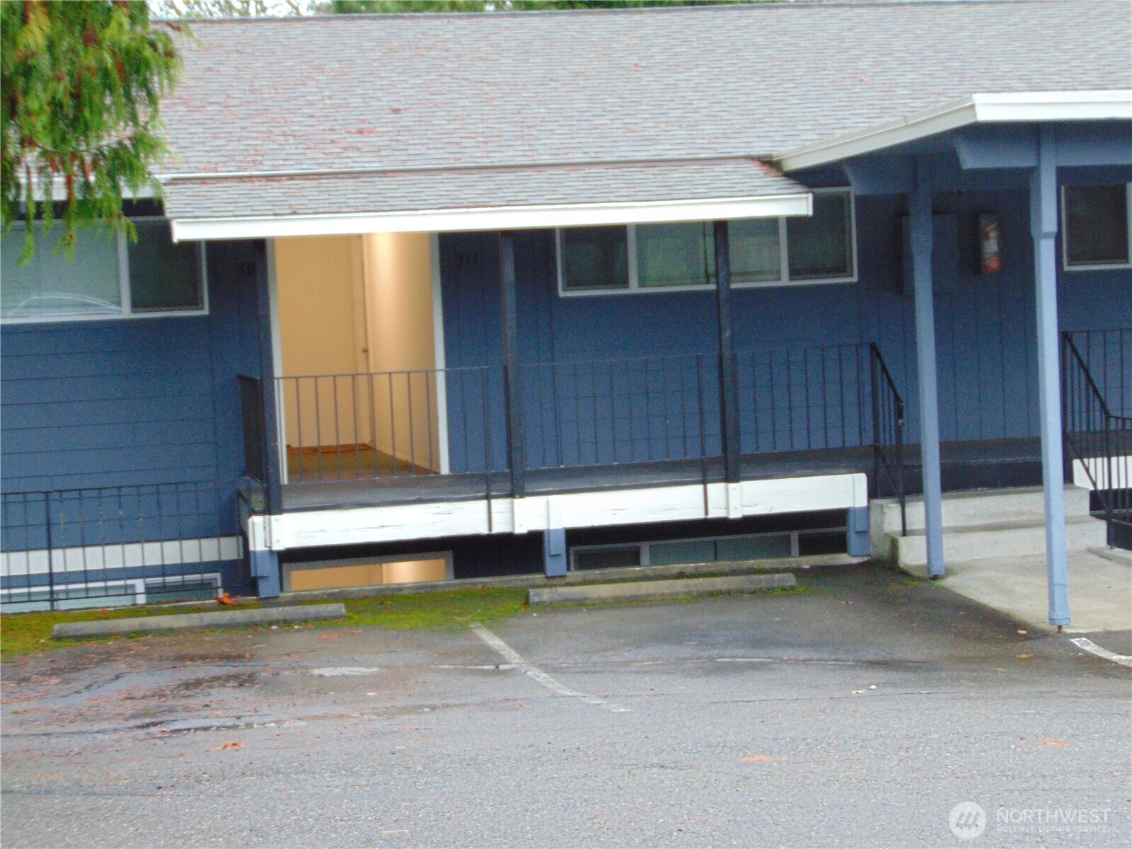 303 Poppy Road , Bothell, WA 98012