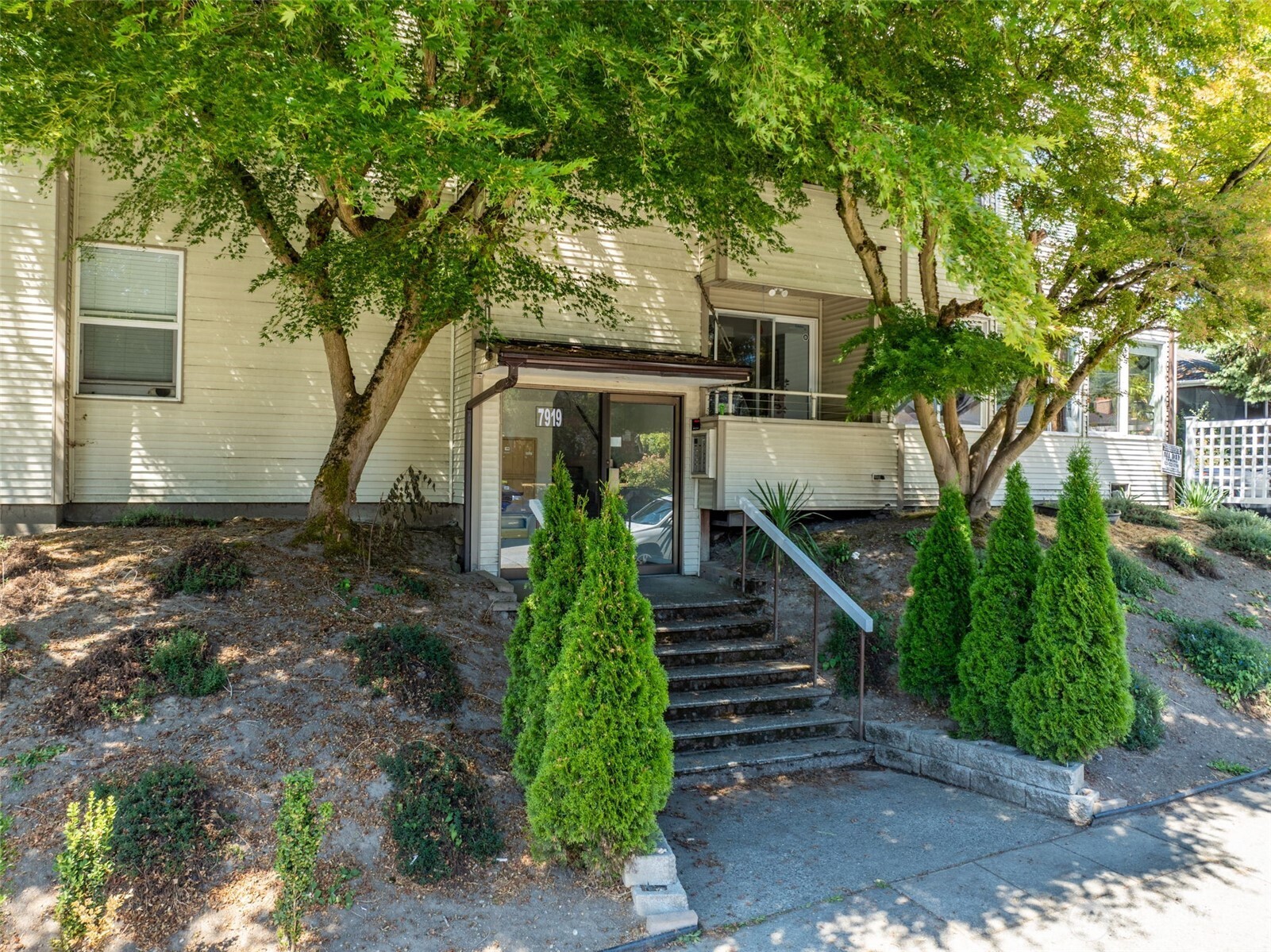 7919 Wallingford Avenue N, Seattle, WA 98103