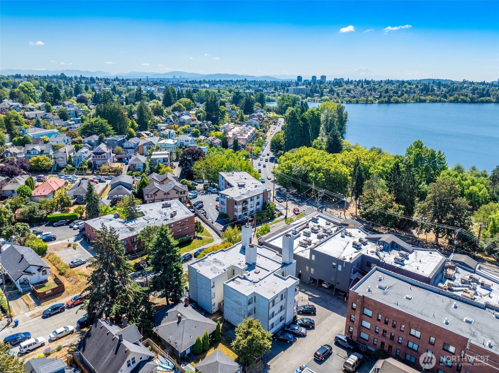 7919 Wallingford Avenue N, Seattle, WA 98103