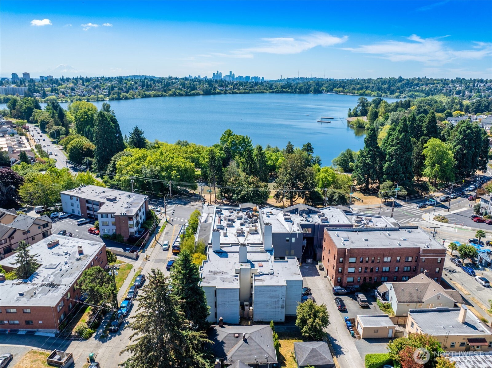 7919 Wallingford Avenue N, Seattle, WA 98103