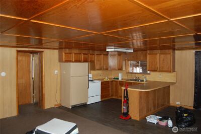 117 E Lake Street , Conconully, WA 98819 - Photo 3