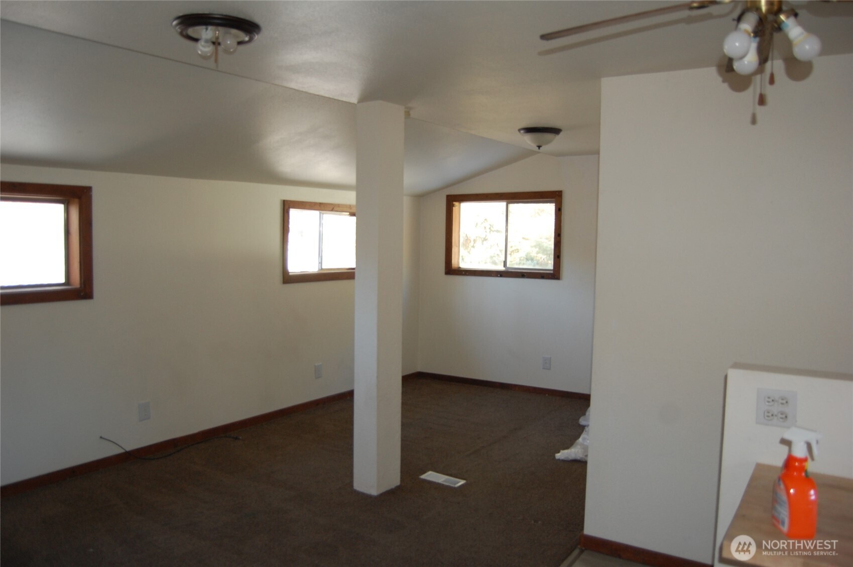 117 E Lake Street , Conconully, WA 98819