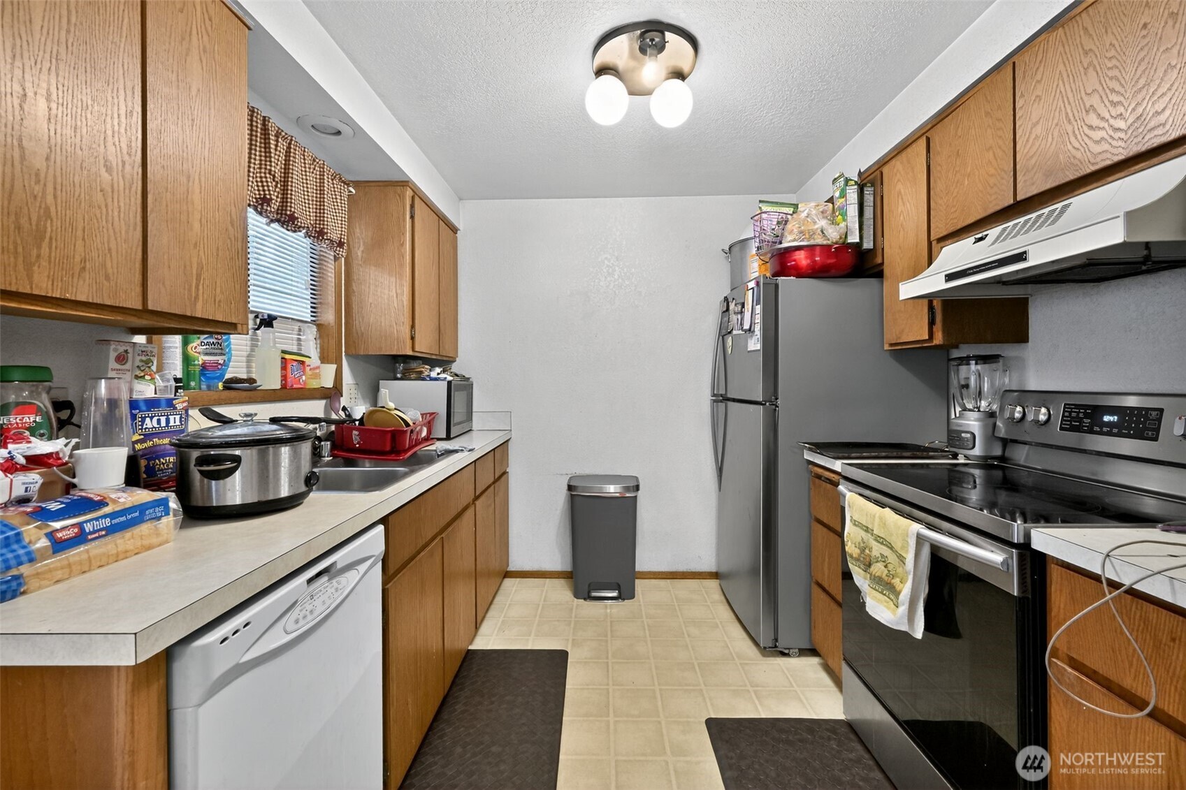 410 10th Street , Lynden, WA 98264