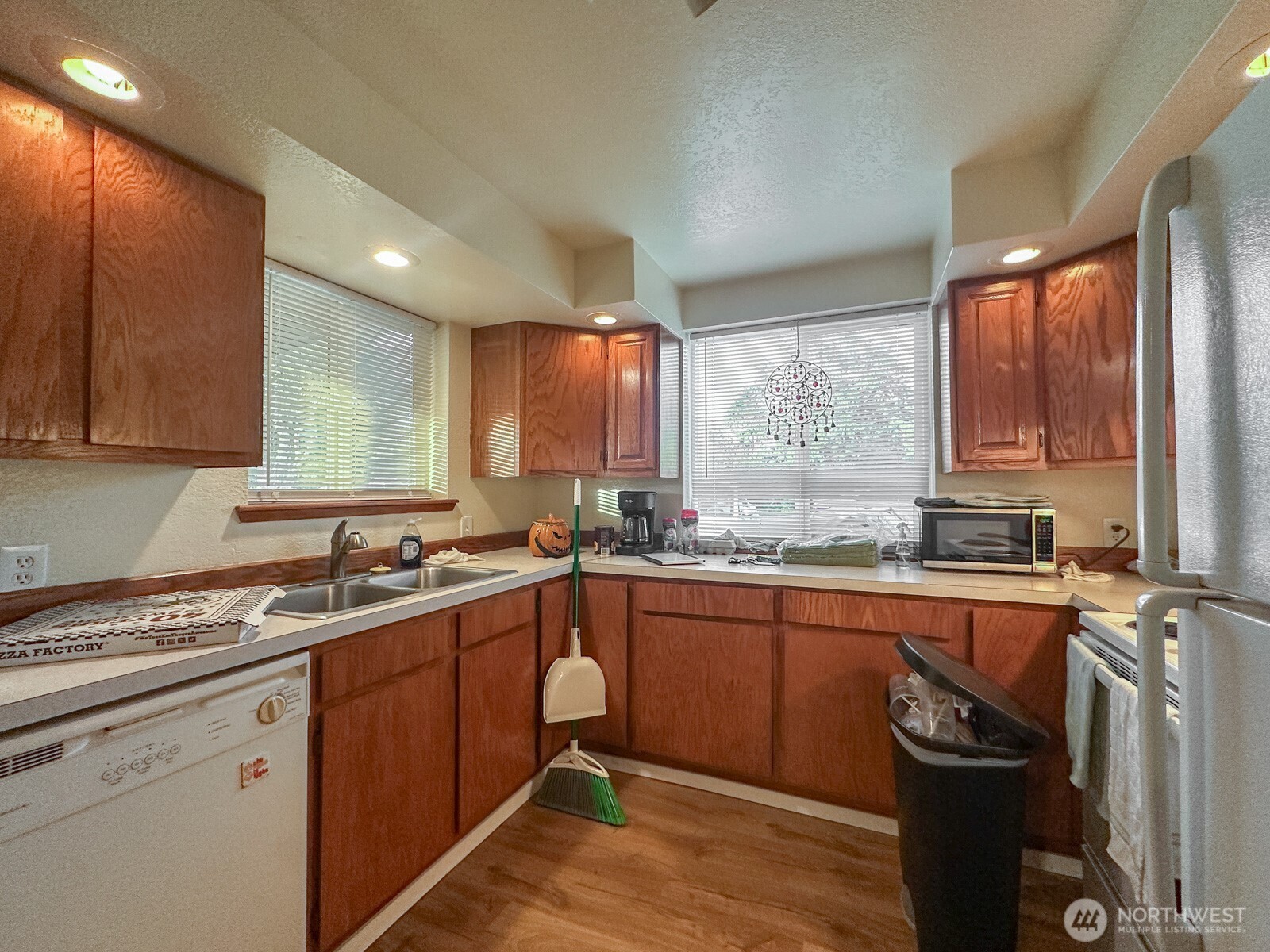 971 Point Brown Avenue SE, Ocean Shores, WA 98569